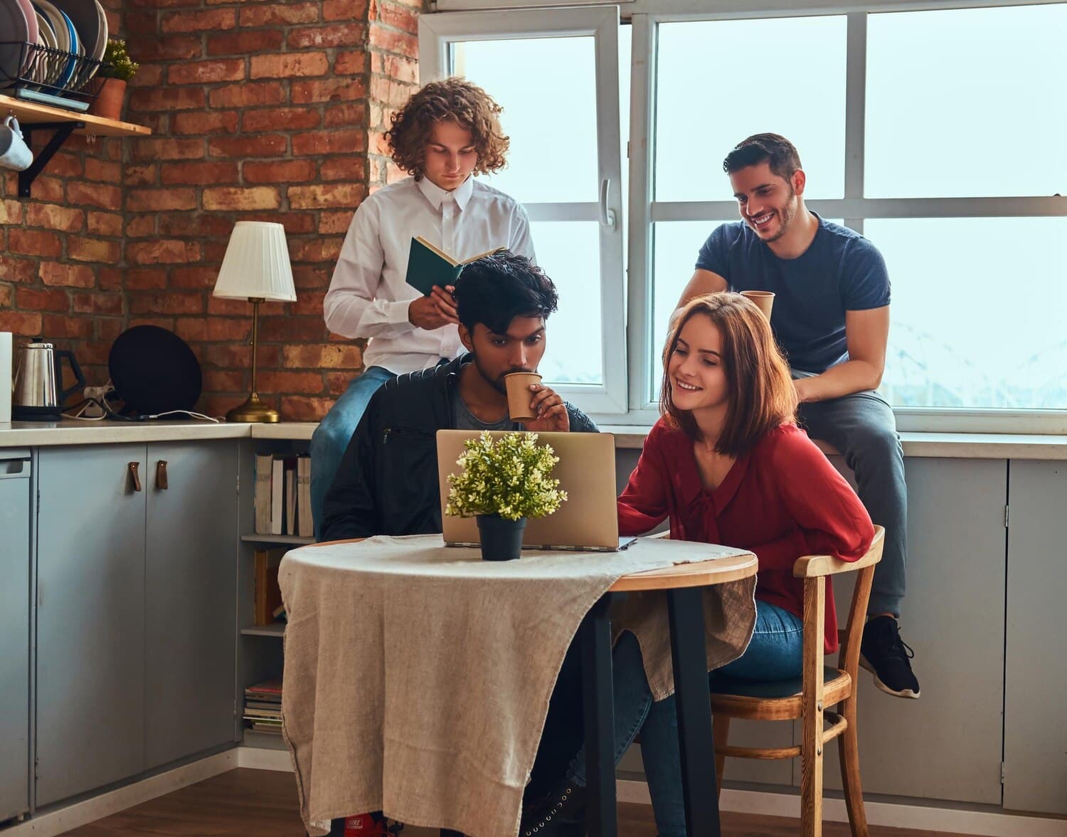 Zillow vs. Redfin vs. Apartment List: Which App is Best for US Rentals in 2026?